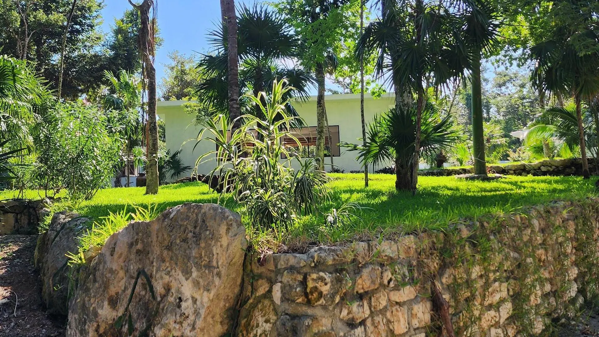 Hotel Casa Kokoba Akumal Ecohotel